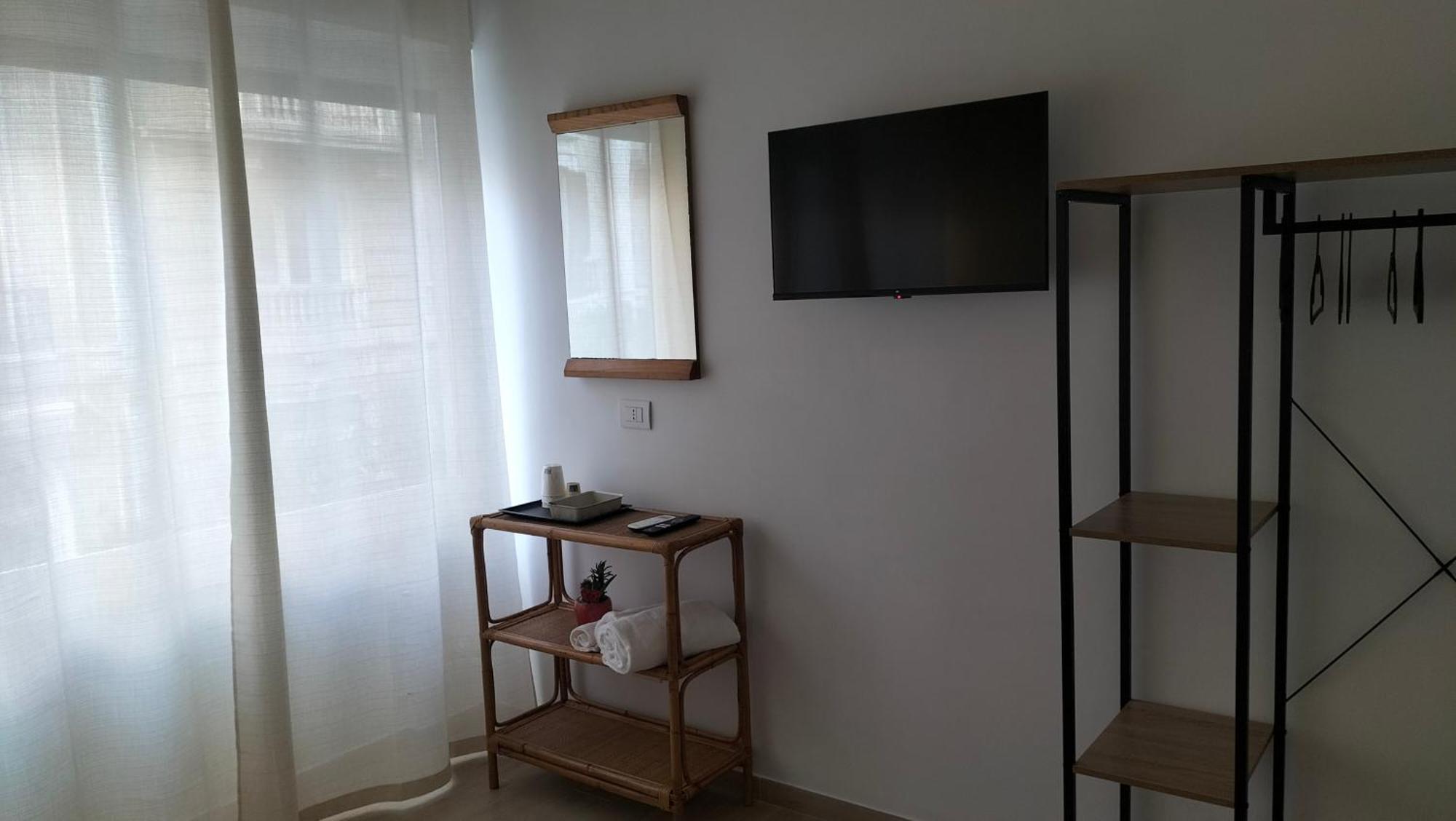 Al Teatro Rooms Bari Exteriör bild